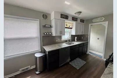 2725 Walbrook Avenue, Loveland, OH 44109 - Photo 5