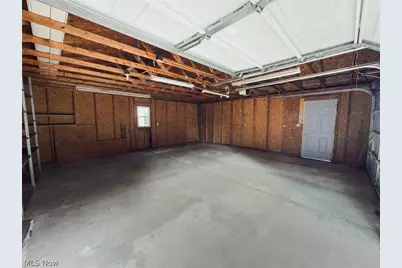 890 Independence Avenue, Akron, OH 44310 - Photo 15