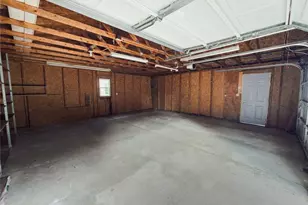 890 Independence Ave, Akron, OH 44310 - Photo 15
