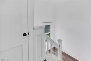 9414 Carton Ave, Loveland, OH 44104 - Photo 25