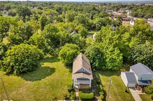 9414 Carton Ave, Loveland, OH 44104 - Photo 3