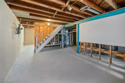 1427 E Broad, Louisville, OH 44641 - Photo 27