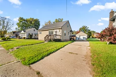 1427 E Broad, Louisville, OH 44641 - Photo 33