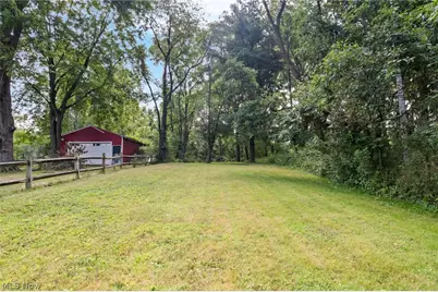 2607 Berry Road, Akron, OH 44320 - Photo 25