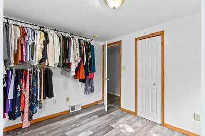 2607 Berry Road, Akron, OH 44320 - Photo 17
