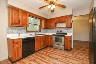 1164 Hartville Rd, Atwater, OH 44201 - Photo 7