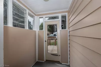 366 Palm Avenue, Akron, OH 44301 - Photo 17