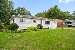 2502 Eastlawn St, Lorain, OH 44052 - Photo 3