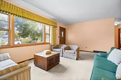 2502 Eastlawn Street, Lorain, OH 44052 - Photo 5