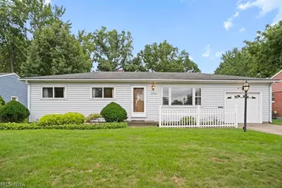 2502 Eastlawn Street, Lorain, OH 44052 - Photo 1