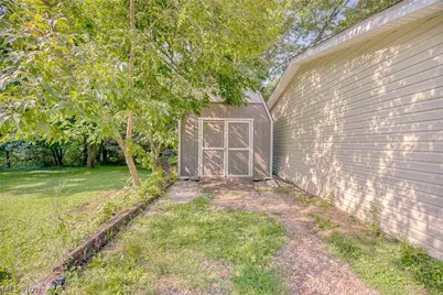 321 Perry Road, Tallmadge, OH 44278 - Photo 33
