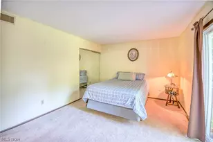 321 Perry Rd, Tallmadge, OH 44278 - Photo 13