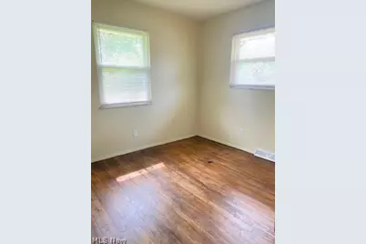 184 Kenwood Avenue, Akron, OH 44313 - Photo 9