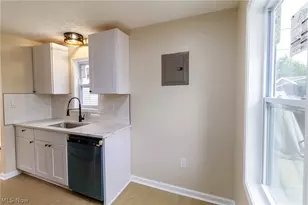 12514 Firsby Ave, Loveland, OH 44135 - Photo 11