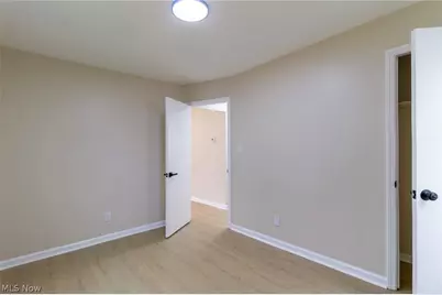 12514 Firsby Avenue, Loveland, OH 44135 - Photo 23