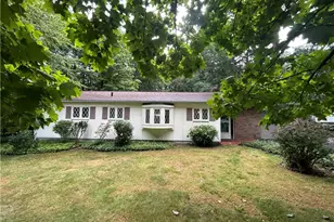 10347 Hillsover Dr, Kirtland, OH 44094 - Photo 5