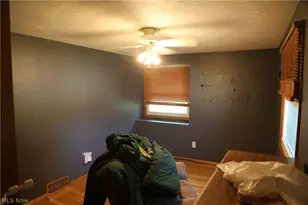 2200 W 37th St, Lorain, OH 44053 - Photo 11