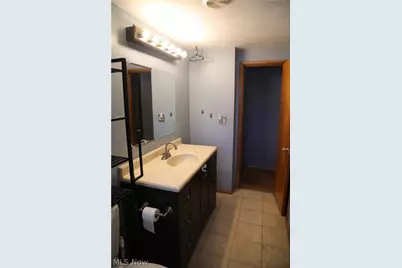 2200 W 37th Street, Lorain, OH 44053 - Photo 17