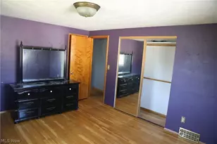 2200 W 37th St, Lorain, OH 44053 - Photo 9