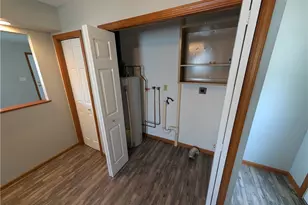 322 Pasadena Ave, Elyria, OH 44035 - Photo 13