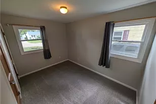 322 Pasadena Ave, Elyria, OH 44035 - Photo 9