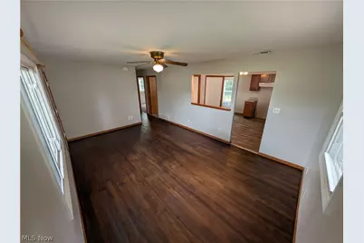 322 Pasadena Avenue, Elyria, OH 44035 - Photo 3