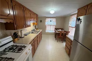 475 E Bell Ave, McConnelsville, OH 43756 - Photo 11