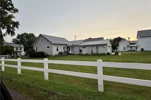 475 E Bell Ave, McConnelsville, OH 43756 - Photo 3