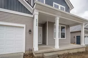 821 Colesbourne Circle, Green, OH 44685 - Photo 5