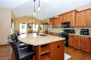 212 Cardington Ln, Burbank, OH 44214 - Photo 15