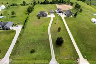 212 Cardington Ln, Burbank, OH 44214 - Photo 7