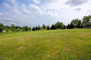 212 Cardington Ln, Burbank, OH 44214 - Photo 5