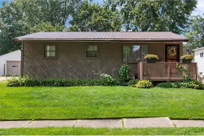 2956 Stockton Street, Akron, OH 44314 - Photo 3