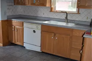 368 Sexton St, Struthers, OH 44471 - Photo 9