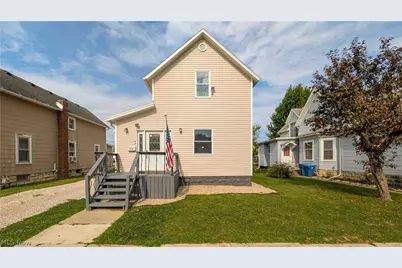 816 Stilwell Avenue, Fremont, OH 43420 - Photo 1