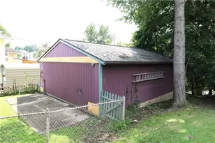 501 Clark St, Cambridge, OH 43725 - Photo 7