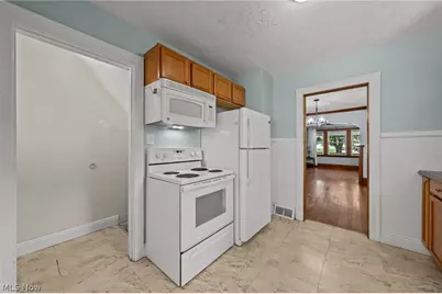 2318 Mogadore Road, Akron, OH 44312 - Photo 15