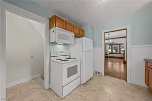 2318 Mogadore Rd, Akron, OH 44312 - Photo 15