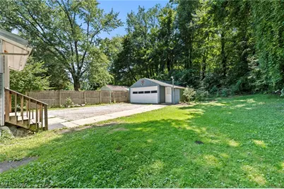 2318 Mogadore Road, Akron, OH 44312 - Photo 31