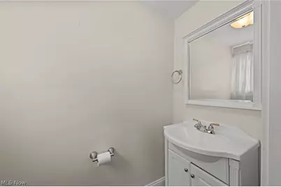 2318 Mogadore Road, Akron, OH 44312 - Photo 23