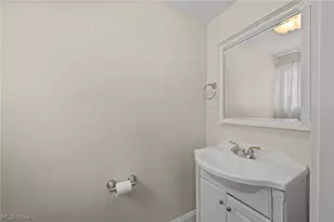 2318 Mogadore Rd, Akron, OH 44312 - Photo 23