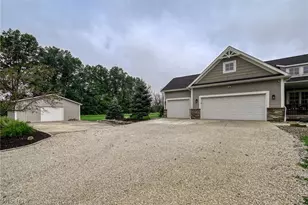 9277 German Church, North Benton, OH 44449 - Photo 3
