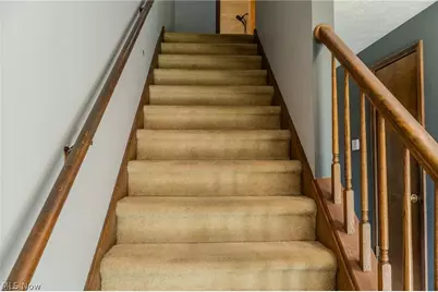 203 Albany Drive NW, Canton, OH 44708 - Photo 27