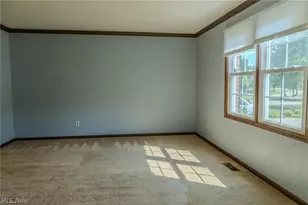 203 Albany Dr NW, Canton, OH 44708 - Photo 23