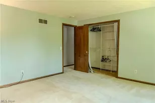 203 Albany Dr NW, Canton, OH 44708 - Photo 35