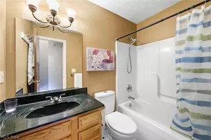 1970 Cherrywood Ln, Akron, OH 44312 - Photo 17
