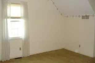 7590 Andrea Dr, Mentor, OH 44060 - Photo 17