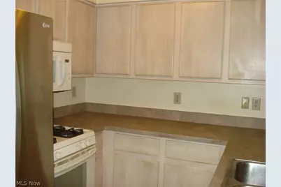 7590 Andrea Drive, Mentor, OH 44060 - Photo 5