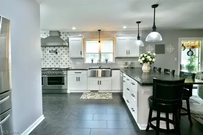 2387 Country Lane, Poland, OH 44514 - Photo 9
