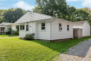 2964 Pressler Rd, Uniontown, OH 44685 - Photo 25